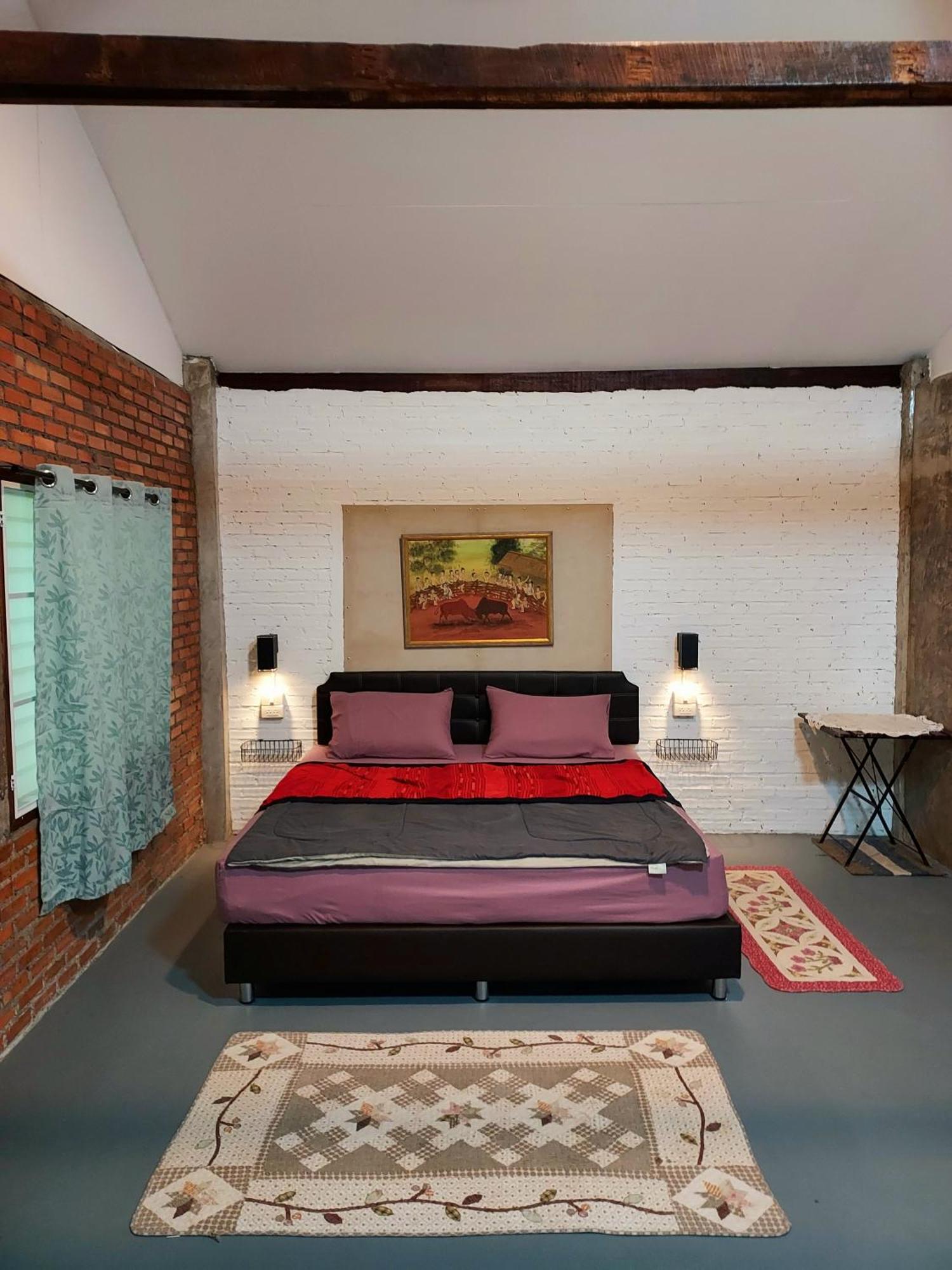 Aum Hum Holiday home *